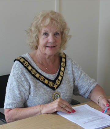 Mayor Jeanette Warr